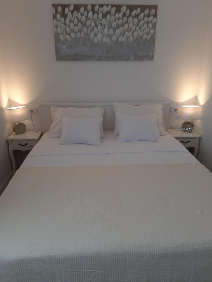 Gita Apartmani Cizici Luaran gambar