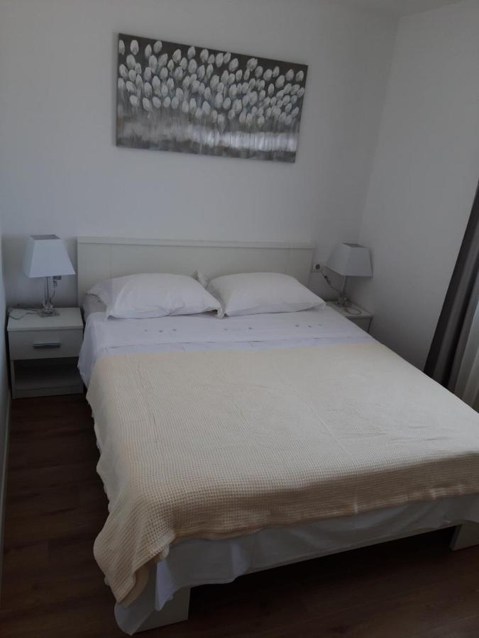 Gita Apartmani Cizici Luaran gambar